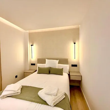 513 Mtr - Temporary Rent 2 Bed Nueva Andalucia *